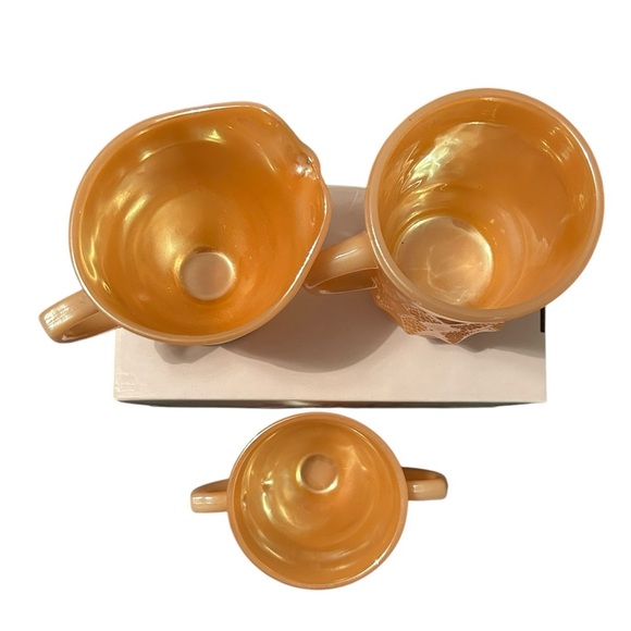 Vintage‎ Fire King Oven Ware Laurel Peach Lustre Creamer, Sugar Bowl And Cup - Picture 2 of 3